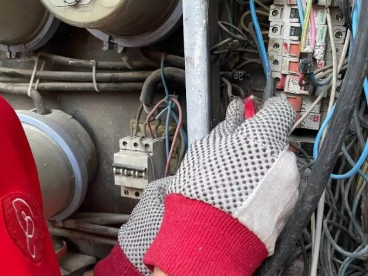 بالابر ساختمانی تکفاز