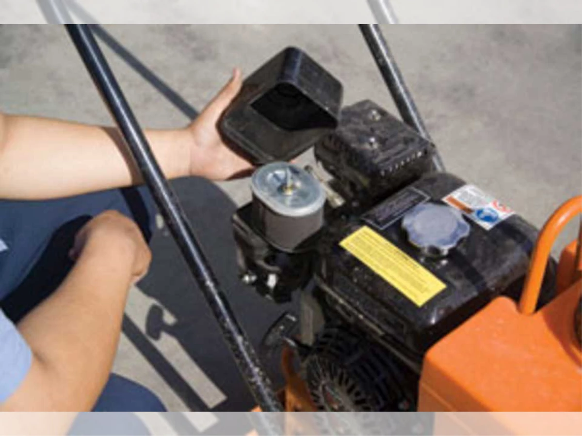 کمپکت خاک با دستگاه کمپکتور